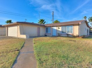 624 Marygold Ave, Bloomington, CA 92316