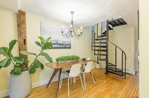 4th image of 32 Temple St #1