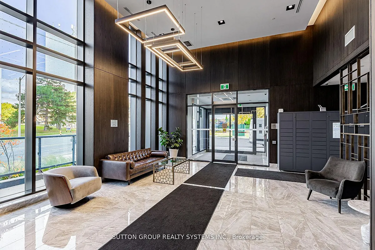 Building Photo - 1461 Lawrence Ave SW #611