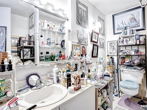5th image of 7004 John F Kennedy Blvd E #20E