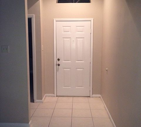 3rd image of 1435 Tiverton Dr