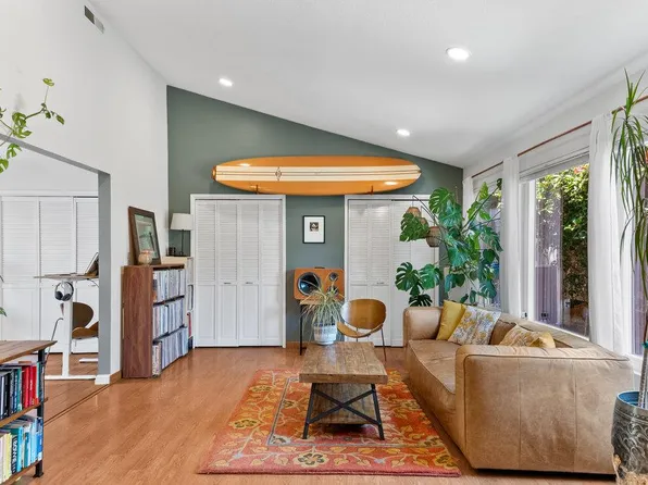 1965 42nd Ave, Capitola, CA 95010