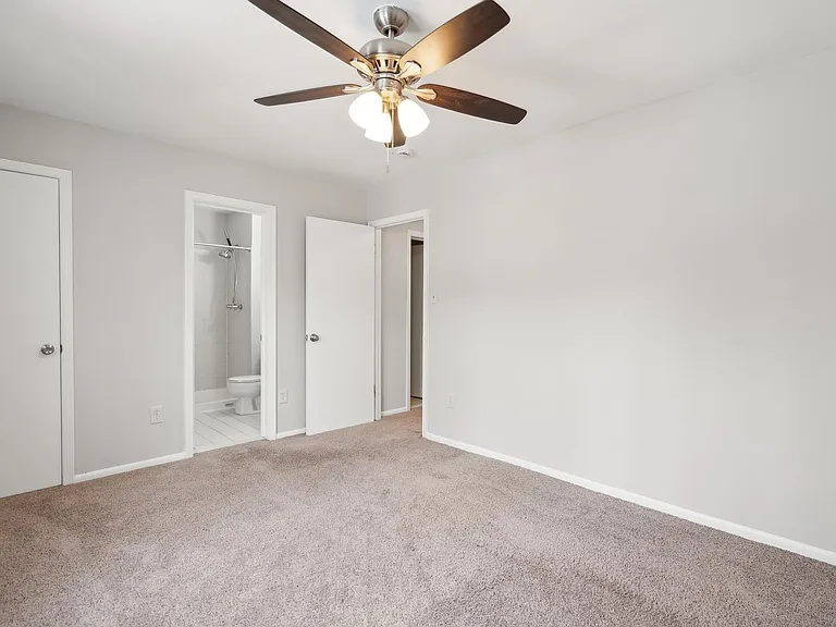 7907 Timarand Ct — Photo 29