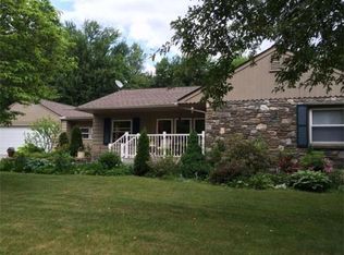 5 Wildwood Rd, Holden, MA 01520