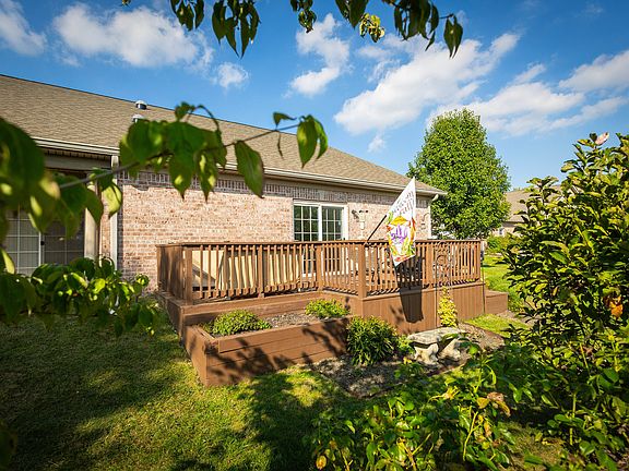 3rd image of 5655 Jones Dr