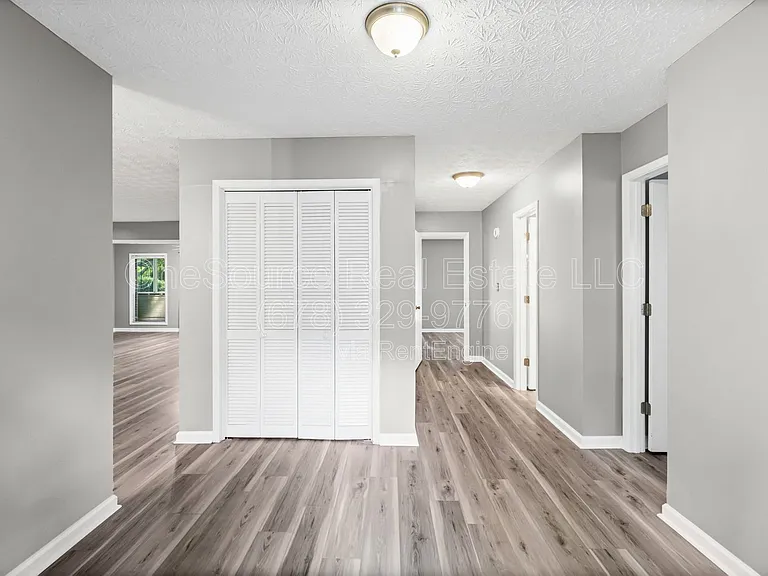 806 Wynnes Ridge Cir SE — Photo 6