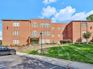 3060 McVitty Forest Dr APT 207, Roanoke, VA 24018