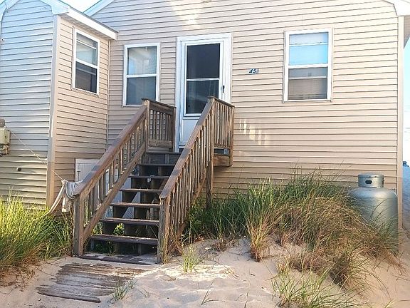 4th image of 145D Taylor Ave