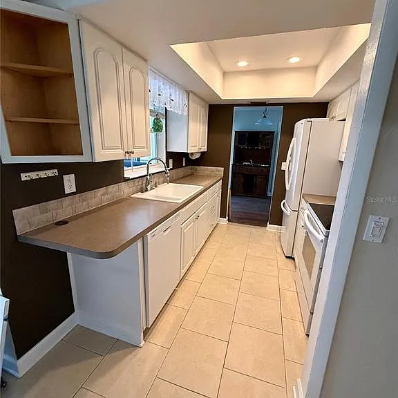 2729 Nodosa Dr — Photo 9