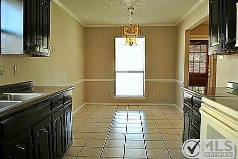 4th image of 506 Southridge Ct