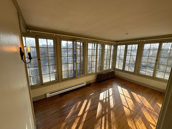 5th image of 434 Cherry St SE APT 25