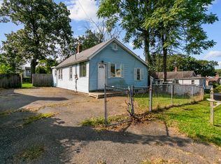 51 Alba Ave, Bridgeport, CT 06606