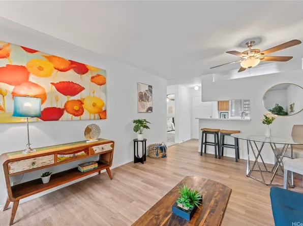 95-798 Wikao St APT S104, Mililani, HI 96789