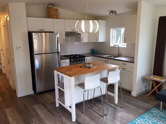 Modern and clean kitchen