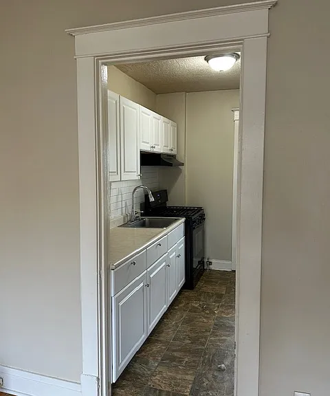 302 Roesch Ave #5 — Photo 5