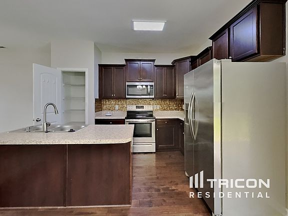 5th image of 162 Carissa Dr