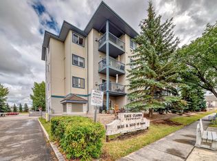 Promenade Eaux Claires, Edmonton, AB T5Z 3V1