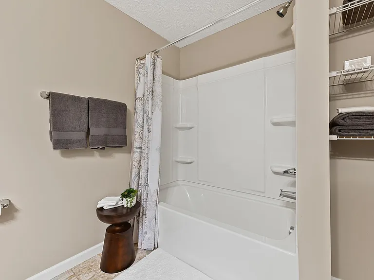 Kenmore Place — Photo 17