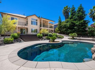 1240 Chandon Ct, Redding, CA 96003