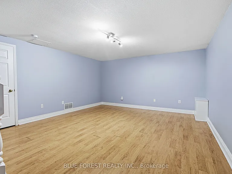 70 Chapman Ct #58 — Photo 24