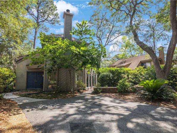 6 Bridgeport Ln, Hilton Head Island, SC 29928
