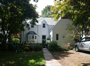 214 Bonad Rd, Brookline, MA 02467