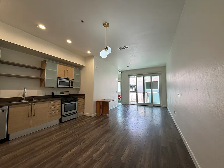 1234 Wilshire Blvd #115 — Photo 37