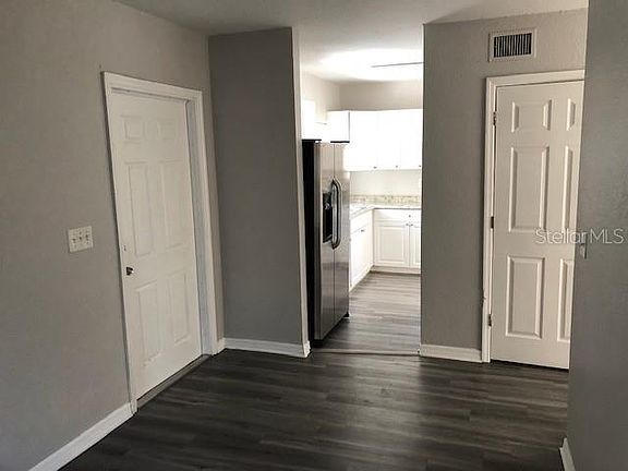 4th image of 2970 Freemont Ter S