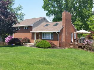 133 Woodside Dr, Washington, PA 15301