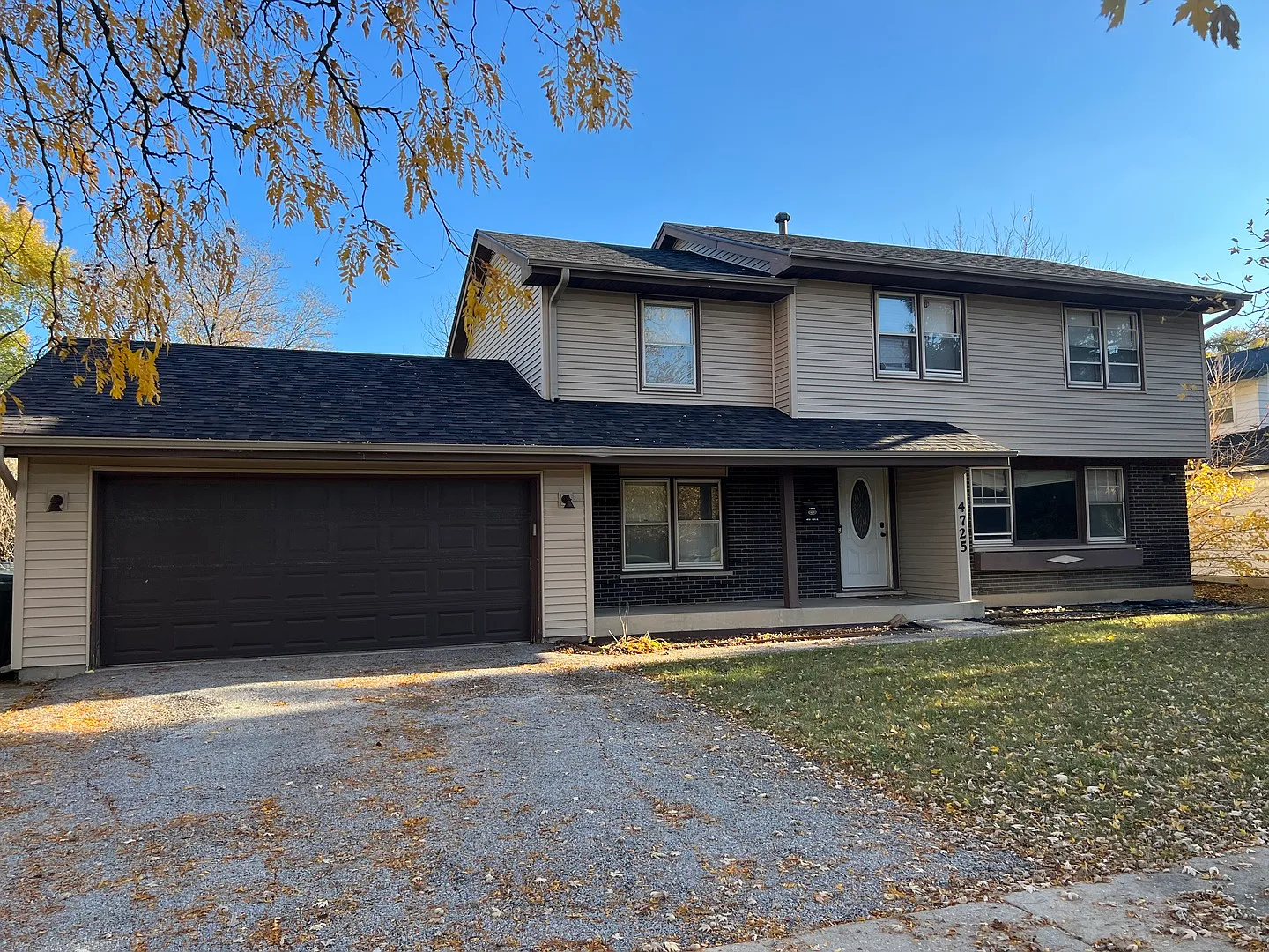 4725 175th Pl photo 1