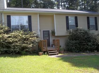 2982 Silver Hill Dr, Douglasville, GA 30135