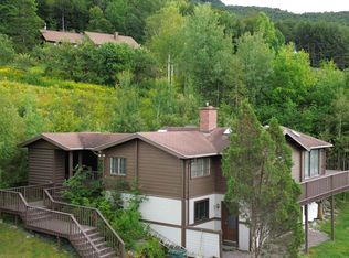 102 Snowshoe Dr, Waitsfield, VT 05673
