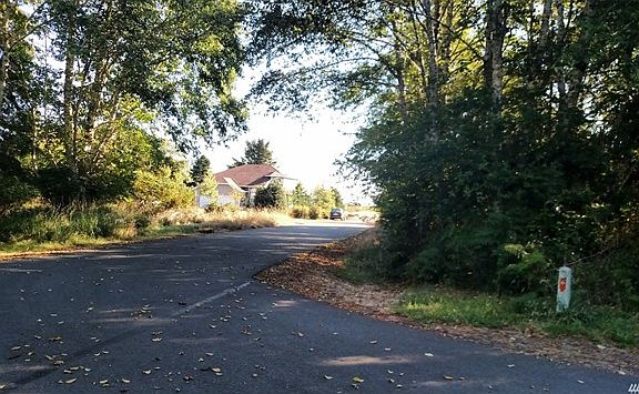 4th image of 101 Sunrise Ave SE