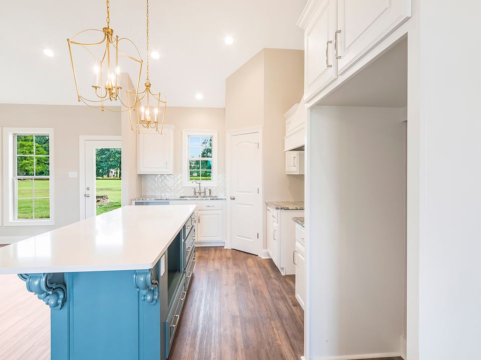 Aubin French Plan, Manuel Builders SWLA Design Center, Lake Charles