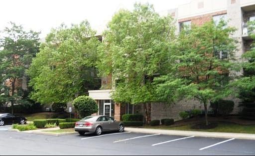 2nd image of 7841 W 157th St Unit 306