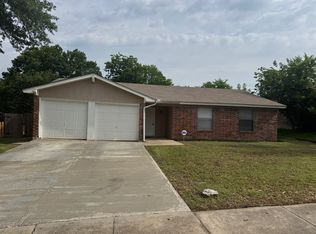 6233 Sunnybrook Dr, Watauga, TX 76148