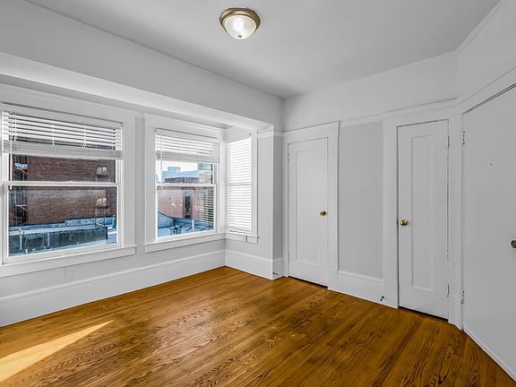 4th image of 635 Ellis St APT 402
