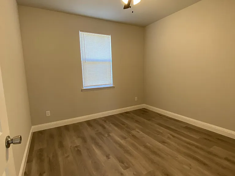 1709 Wright St — Photo 16