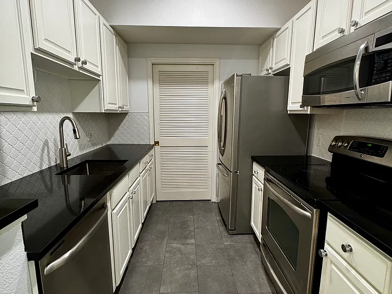 2255 Showers Dr #382 — Photo 7