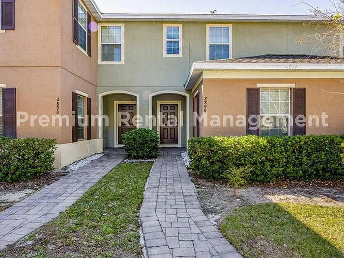 3 bed, 3.0 bath, 1831 sqft, $1,900 — Photo 1