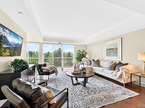4th image of 1900 E Girard Place #508