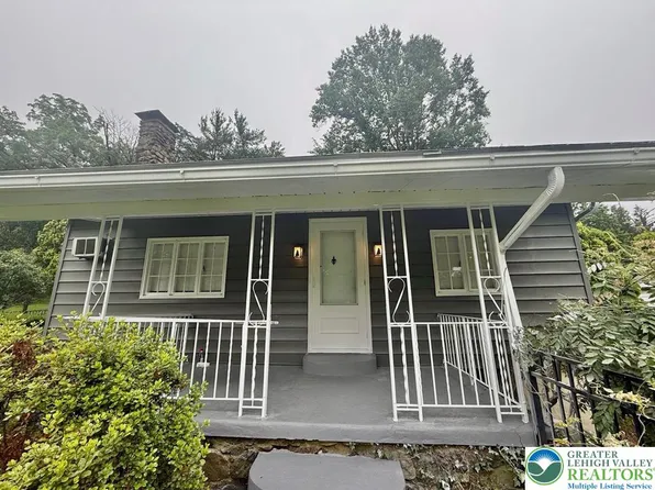 737 Frost Hollow Rd, Easton, PA 18040