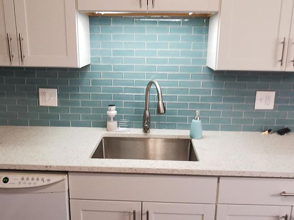 4th image of 126 Tallow Wood Dr #126