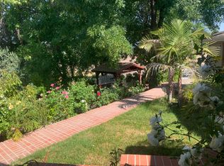 22970 Avenue San Luis #A, Woodland Hills, CA 91364
