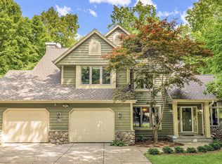 W148N9976 Rimrock Rd, Germantown, WI 53022