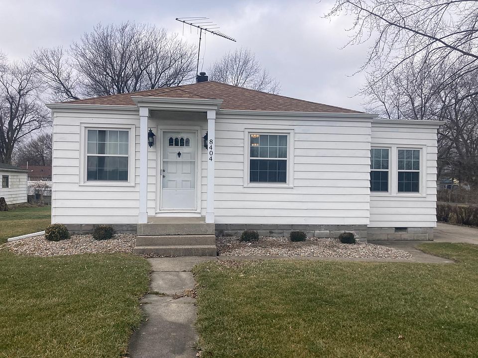 1st image of 8404 Taft St