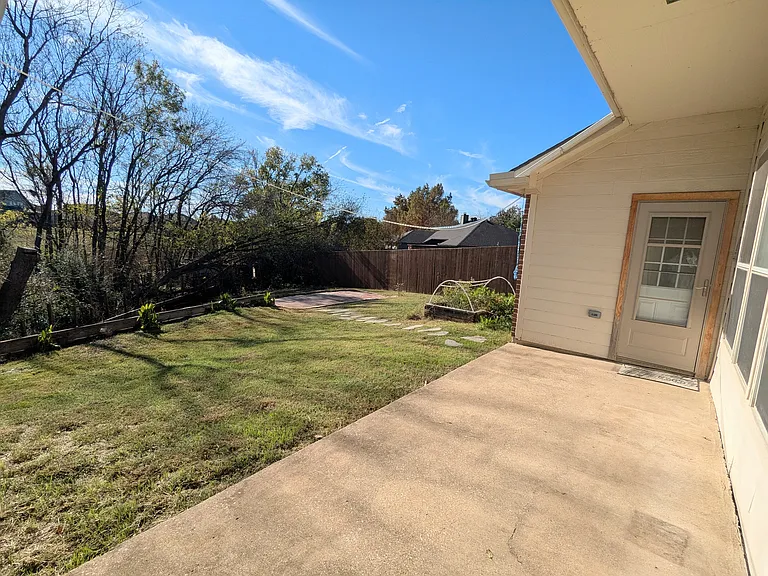 124 S Bending Oak Ln — Photo 19