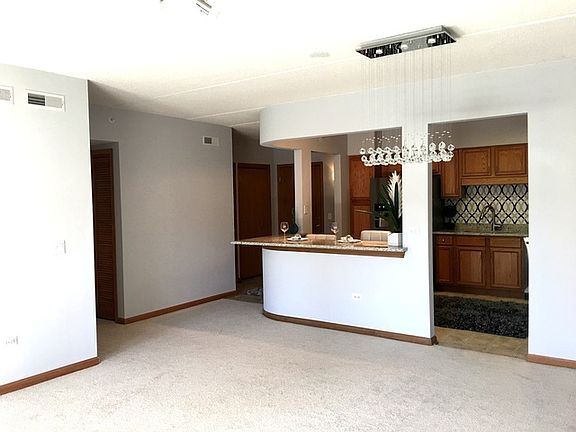 5th image of 1349 E Washington St Unit 204A