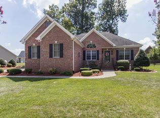 707 Carraway Dr, Graham, NC 27253