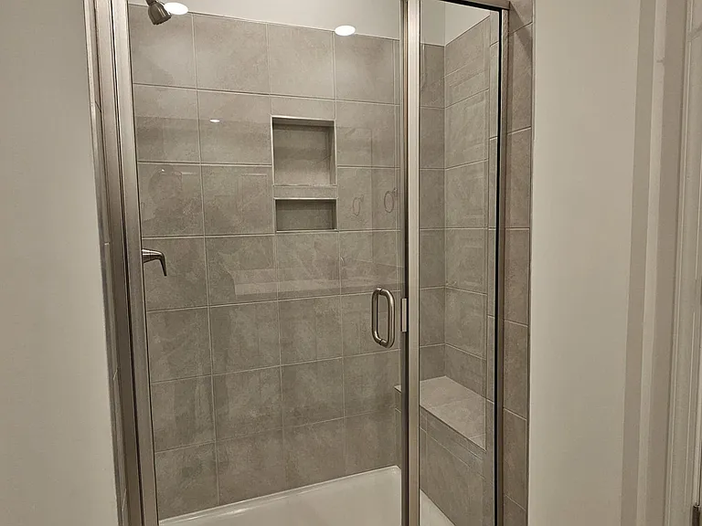 1236 S Person St #101 — Photo 19